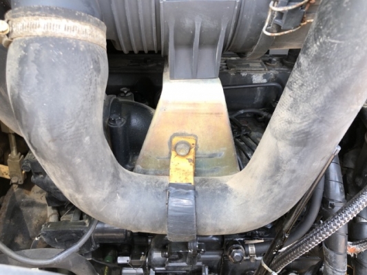 ขายรถดันดิน KOMATSU D21P-7E (4,XXX ชั่วโมง) นำเข้าเองจากญี่ปุ่น สภาพสวยพร้อมใช้ มีVDOการทำงานครับ