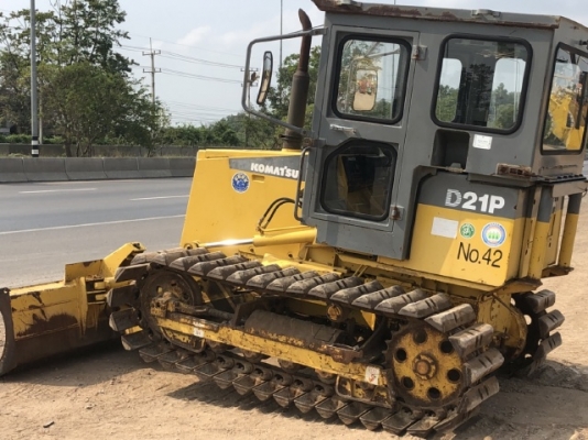 ขายรถดันดิน KOMATSU D21P-7E (4,XXX ชั่วโมง) นำเข้าเองจากญี่ปุ่น สภาพสวยพร้อมใช้ มีVDOการทำงานครับ