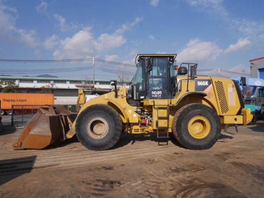 CATERPILLAR 966K ปี 2013 รถสวย สต็อกญี่ปุ่น CATERPILLAR 966K ปี 2013 รถสวย สต็อกญี่ปุ่น