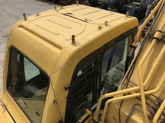 KOMATSU PC210-6E สภาพสวย นำเข้าจากญี่ปุ่น ไม่เคยใช้งาในไทย KOMATSU PC210-6E สภาพสวย นำเข้าจากญี่ปุ่น ไม่เคยใช้งาในไทย