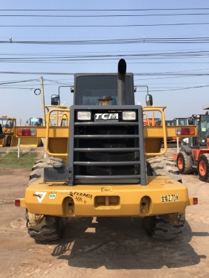 ขายรถตักล้อยาง TCM L26 นำเข้าเองจากญี่ปุ่น สภาพสวยพร้อมใช้ มีVDOการทำงานครับ