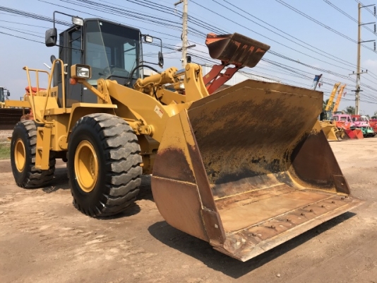 ขายรถตักล้อยาง TCM L26 นำเข้าเองจากญี่ปุ่น สภาพสวยพร้อมใช้ มีVDOการทำงานครับ