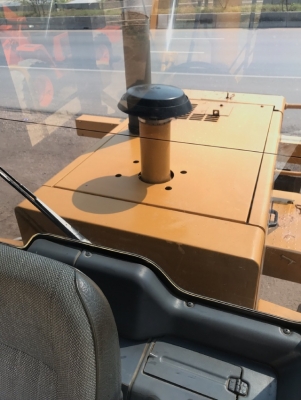 ขายรถตักล้อยาง TCM L26 นำเข้าเองจากญี่ปุ่น สภาพสวยพร้อมใช้ มีVDOการทำงานครับ