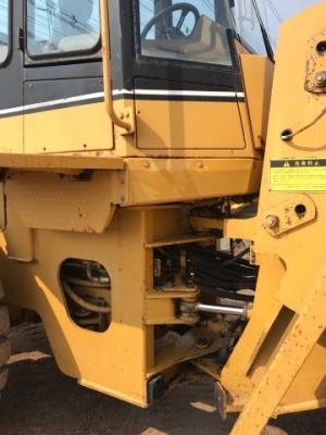 ขายรถตักล้อยาง CAT 938F นำเข้าเองจากญี่ปุ่น สภาพสวยพร้อมใช้ มีVDOการทำงานครับ