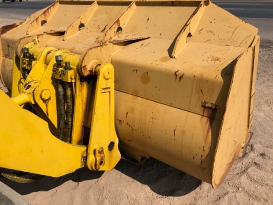 ขายรถตักล้อยาง CAT 950F มีใบมีดดัน นำเข้าเองจากญี่ปุ่น สภาพสวยพร้อมใช้ มีVDOการทำงานครับ ขายรถตักล้อยาง CAT 950F มีใบมีดดัน นำเข้าเองจากญี่ปุ่น สภาพสวยพร้อมใช้ มีVDOการทำงานครับ