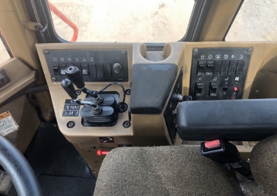 ขายรถตักล้อยาง CAT 960F นำเข้าเองจากญี่ปุ่น สภาพสวยพร้อมใช้