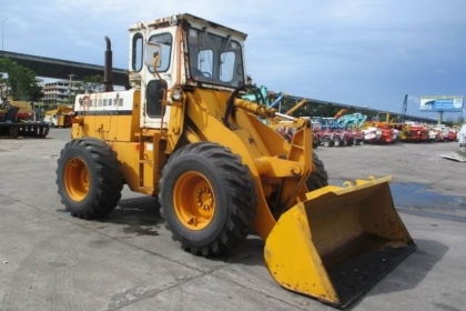 ขายรถตักล้อยาง KOMATSU 510 (สภาพดีมาก)