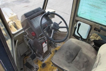 ขายรถตักล้อยาง KOMATSU WA100-1 (สภาพดี)