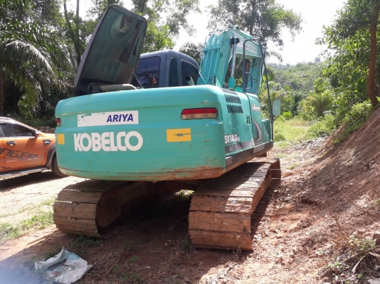 รถแม็คโคร KOBELCO SK 140