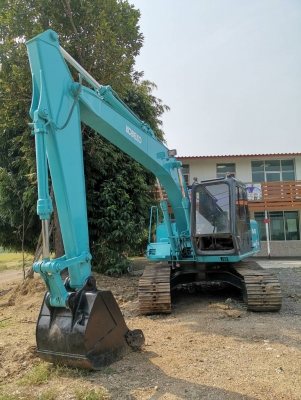 ขายรถแม็คโคร  Hitachi   Model EX120-2  MFG.NO. 12N-33860  สภาพพร้อมใช้งาน  แทรคดี  เฟืองดี  เครื่องดี