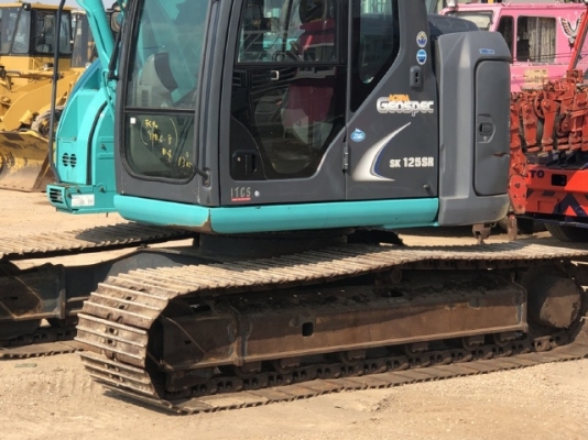 ขายรถขุด KOBELCO SK125SR YV06 ปี 2013 นำเข้าเองจากญี่ปุ่น สภาพสวยพร้อมใช้ มีVDOการทำงานครับ