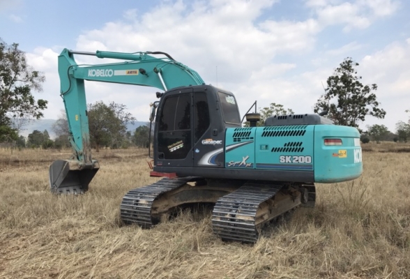 ขายKOBELCO SK200-8 Super-XM รุ่นสุดท้าย 5700 ชั่วโมง ฟรีPM7000 สภาพสวยเดิมๆทั้งคัน สนใจติดต่อโดยตรง 081-4283210