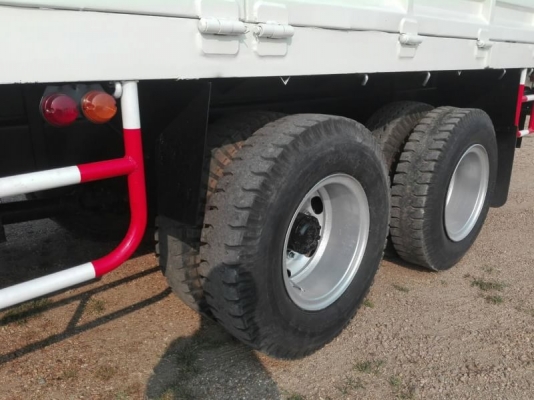 ขายค่ะ 10 ล้อติดเครน HINO 195 แรงม้า ปี 39