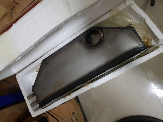 ชุดอาฟเตอร์คูลเลอร์ Cummins 6BTA 6BT 6CT 6CTA 6D102 6D114 ชุดอาฟเตอร์คูลเลอร์ Cummins 6BTA 6BT 6CT 6CTA 6D102 6D114