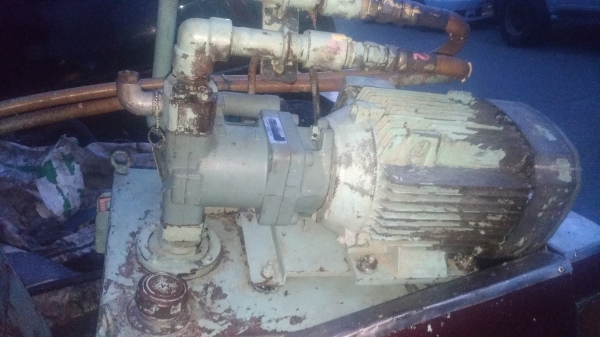 ชุดต้นกำลัง ไฮดรอลิค Nachi