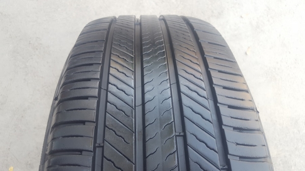 ขายยาง\% 235/60/17 ปี 4716 MICHERLIN Primacy SUV 4 เส้น