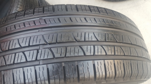 ขายยาง\% 225/65/17 ปี 2217 PIRELLT 4 เส้น ขายยาง\% 225/65/17 ปี 2217 PIRELLT 4 เส้น