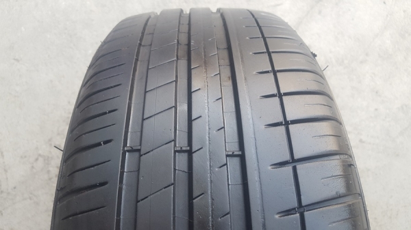 ขายยาง\% 195/55/15 ปี 1316 MICHERLIN PILOT3 4 เส้น