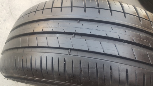 ขายยาง\% 195/55/15 ปี 1316 MICHERLIN PILOT3 4 เส้น