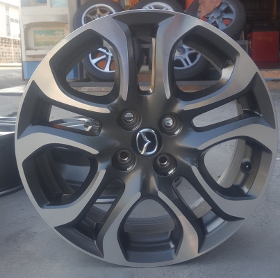 ขายล้อ Mazda2 SKY Diesel ตัวTop ขอบ16  4 ล้อ