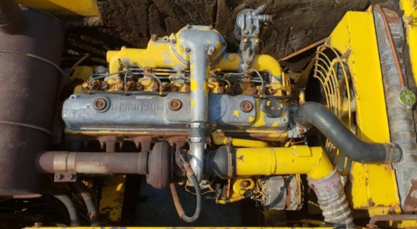 Sk200มาร์คทรี @ 850,000บาท รถนอกนำเข้ามายังไม่เคยใช้งานในเมืองไทย คอลโทลน้ำมันปั้มนิ้ว บูมอาร์มสวย เอวเเน่น เครื่องดี รถพร้อมใช้สนใจโทร 081-989-1989หรั่งครับ.