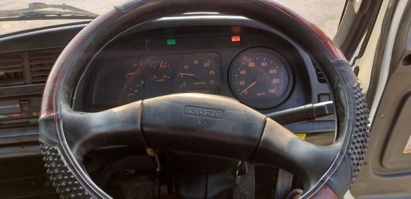 ขายหัวลาก ISUZU 320