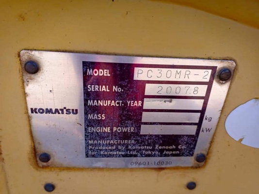 ขายจ้า.KOMATSU PC30MR-2 เก่านอกแท้  เดิมๆๆสภาพสวย ปั๊มแห้ง..ใช้งานมาน้อย..โทร 089-3818694จ๊อย.