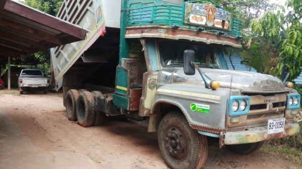 ขาย หัวยาวดั้มท์ 145 แรง เพลาเดียว เฟืองท้ายใหญ่ รถสวย ราคา 270,000 บาท