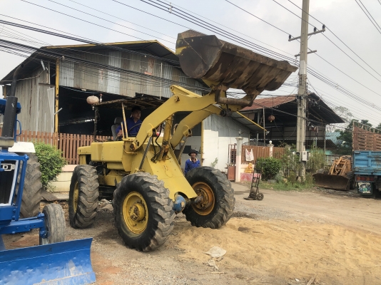 ขายรถตัก2เพลา KOMATSU JH30B เครื่อง4BB ขายรถตัก2เพลา KOMATSU JH30B เครื่อง4BB