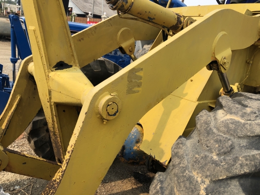 ขายรถตัก2เพลา KOMATSU JH30B เครื่อง4BB ขายรถตัก2เพลา KOMATSU JH30B เครื่อง4BB