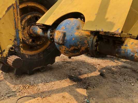 ขายรถตัก2เพลา KOMATSU JH30B เครื่อง4BB ขายรถตัก2เพลา KOMATSU JH30B เครื่อง4BB