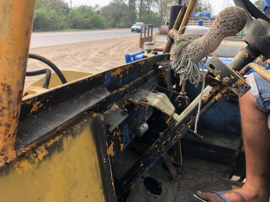 ขายรถตัก2เพลา KOMATSU JH30B เครื่อง4BB ขายรถตัก2เพลา KOMATSU JH30B เครื่อง4BB