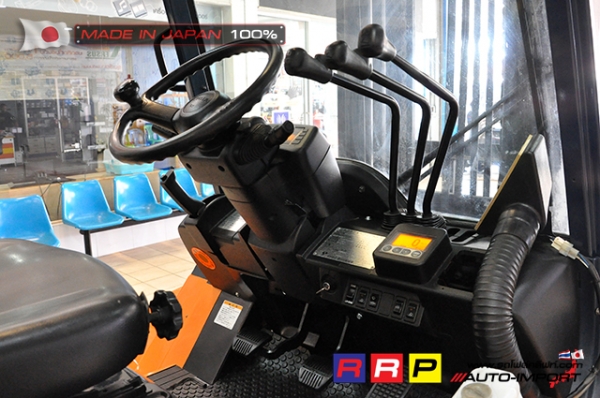 ขายรถโฟล์คลิฟท์มือสอง TOYOTA รุ่น 7FG45-50456 นำเข้าจากประเทศญี่ปุ่น 100\% ไม่เคยใช้งานในไทย