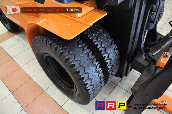 ขายรถโฟล์คลิฟท์มือสอง TOYOTA รุ่น 7FG45-50456 นำเข้าจากประเทศญี่ปุ่น 100\% ไม่เคยใช้งานในไทย