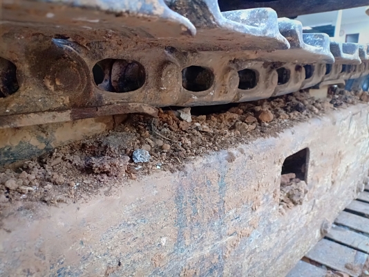 ขาย komatsu 28uu พร้อมใช้ ขาย komatsu 28uu พร้อมใช้