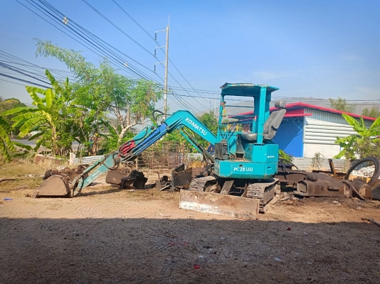 ขาย komatsu 28uu พร้อมใช้