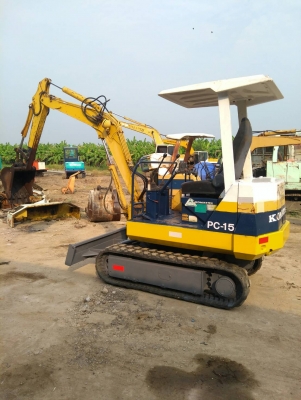 รถแบคโฮ KOMATSU PC15-6 รถเก่านอกนำเข้า ยังไม่เคยใช้งานในไทย ชม.การทำงาน 2000+ ชม. รถสวยสภาพดี เทียบเท่า 20 เร็วแรง ไม่โหลด พร้อมใช้งาน มีเอกสารใบอินวอยซ์ มี VDO การทำงานให้ชม