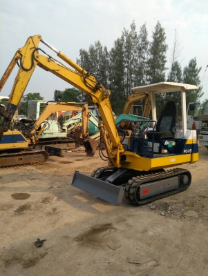 รถแบคโฮ KOMATSU PC15-6 รถเก่านอกนำเข้า ยังไม่เคยใช้งานในไทย ชม.การทำงาน 2000+ ชม. รถสวยสภาพดี เทียบเท่า 20 เร็วแรง ไม่โหลด พร้อมใช้งาน มีเอกสารใบอินวอยซ์ มี VDO การทำงานให้ชม