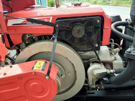 รถไถ 18 แรง