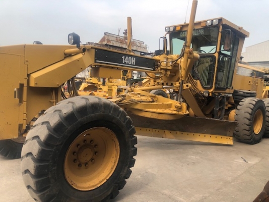 รถเกรด Cat140H-APM ปี 2004 พร้อมริปเปอร์ท้าย รถนอกนำเข้าอเมริกา เครื่องแรง งานไว