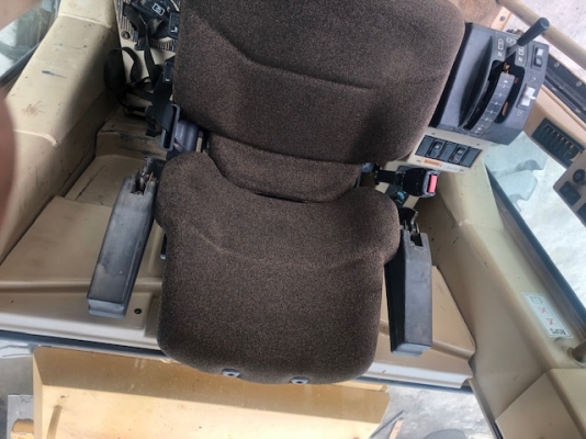 รถเกรด Cat140H-APM ปี 2004 พร้อมริปเปอร์ท้าย รถนอกนำเข้าอเมริกา เครื่องแรง งานไว