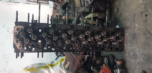 ฝาสูบ Hino  p11c