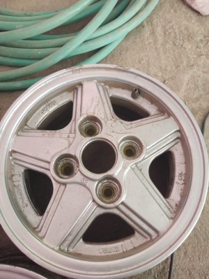 ล้อมิร่า ขอบ12/4รู110 ชุด4วง3500บาท โทร0879050181.ส่งได้ทั่วไทย