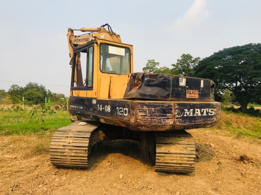 ขาย 375,000 KOMATSU pc 120-3 เล่มทะเบียน เครื่องดี ปั้มแรง เอวแน่น โซ่ใหม่ รอนเลอร์ดี เฟรมสวย ตัวเดินดังนิดหน่อยหนึ่งข้าง รถสวยพร้อมใช้ รถอยู่ นครปฐม 090-772-3710 090-772-3708