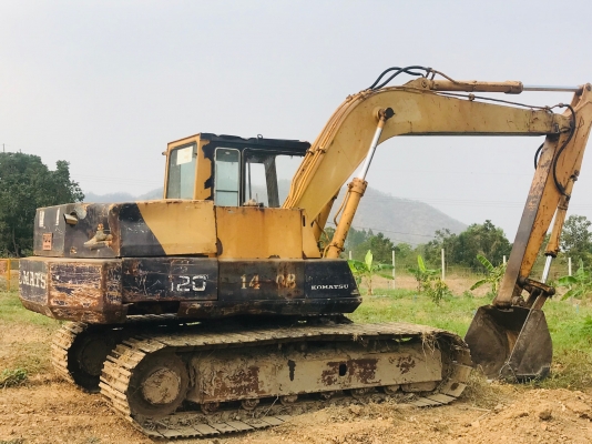 ขาย 375,000 KOMATSU pc 120-3 เล่มทะเบียน เครื่องดี ปั้มแรง เอวแน่น โซ่ใหม่ รอนเลอร์ดี เฟรมสวย ตัวเดินดังนิดหน่อยหนึ่งข้าง รถสวยพร้อมใช้ รถอยู่ นครปฐม 090-772-3710 090-772-3708