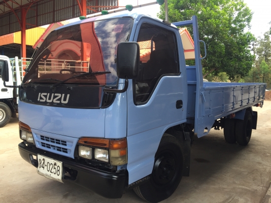 Isuzu NKR58LX 110แรง ห้างแท้ เล่มพร้อม