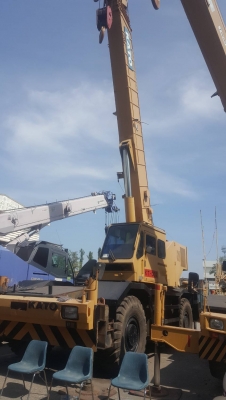 ขายด่วน MOBILE CRANE 50 TON สนใจติดต่อคุณรัตนศักดิ์ 081-7621704