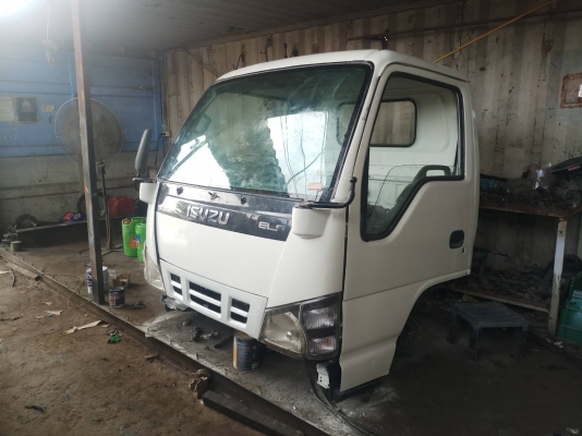 หัวเก๋ง ISUZU NKR