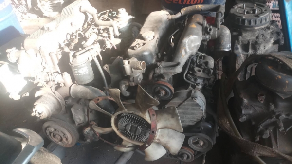 เครื่อง ISUZU 4JG1 เก่านอก