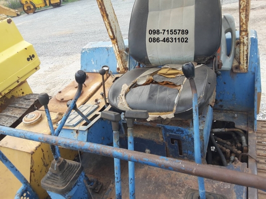 ขาย!! >>> Komatsu Pc40 รุ่น 6 พร้อมใช้งาน <<< เบอร์ติดต่อ 098-7155789 086-4631102